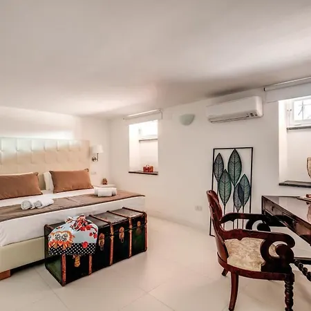 Aprea Luxury Capri Views & Guest Services Villa
