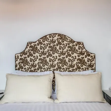 Villa Aprea Luxury Capri Views & Guest Services *