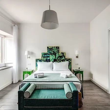 Villa Aprea Luxury Capri Views & Guest Services *