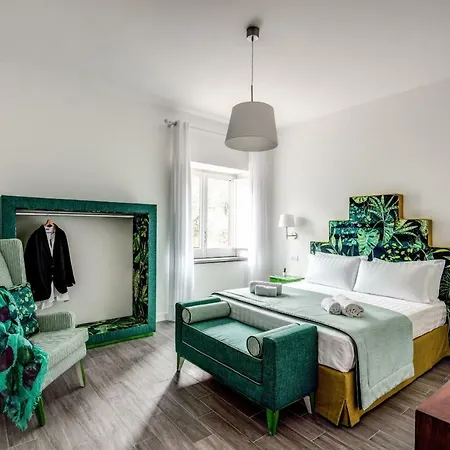 Aprea Luxury Capri Views & Guest Services *